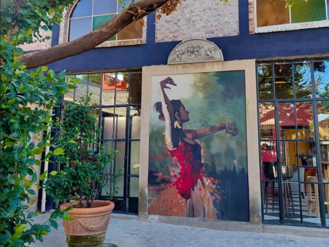Art And Soul Restaurant, Accommodation, French Bar And Art Gallery Parys Dış mekan fotoğraf